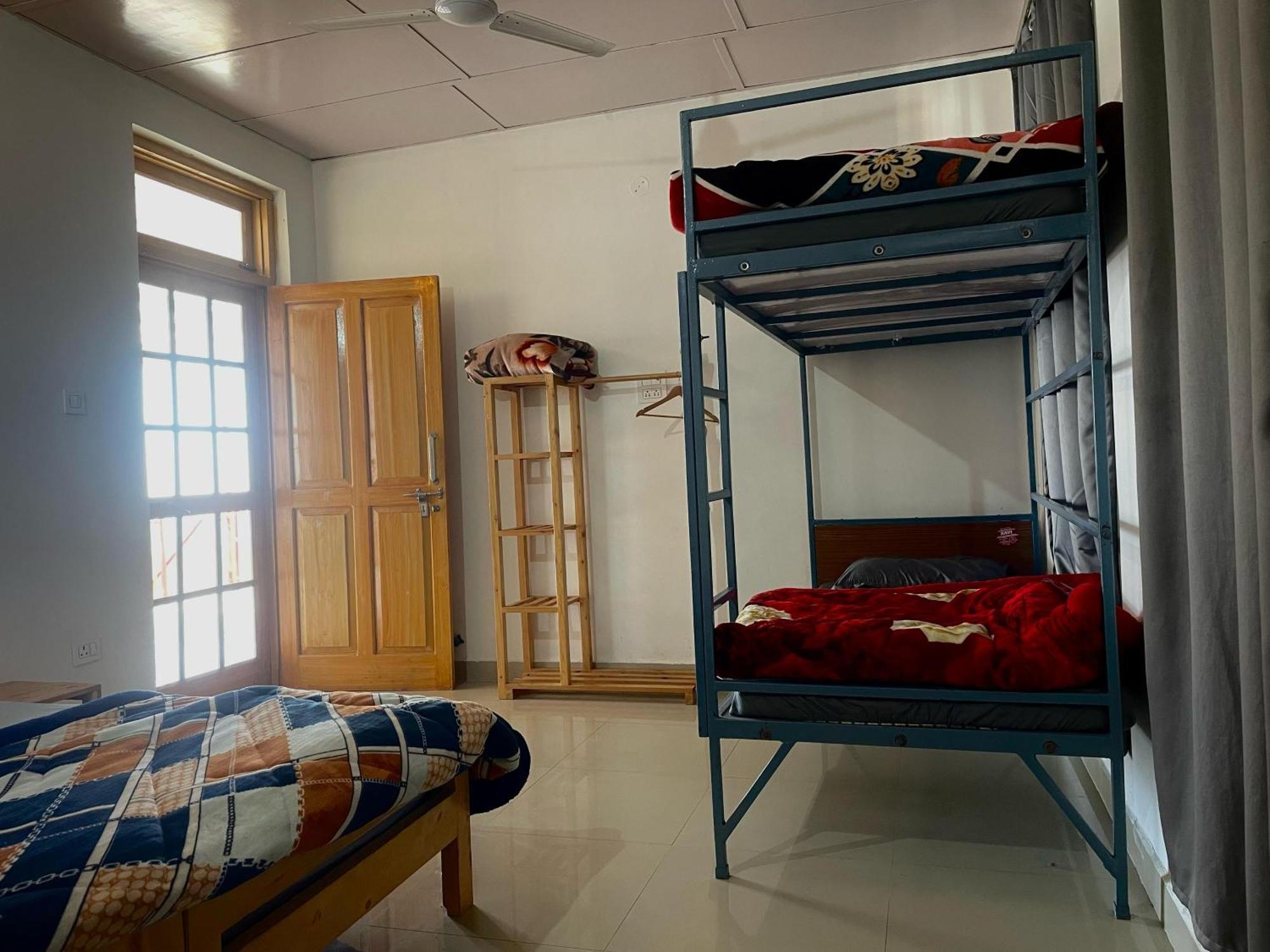Bir Nest Hostel Экстерьер фото