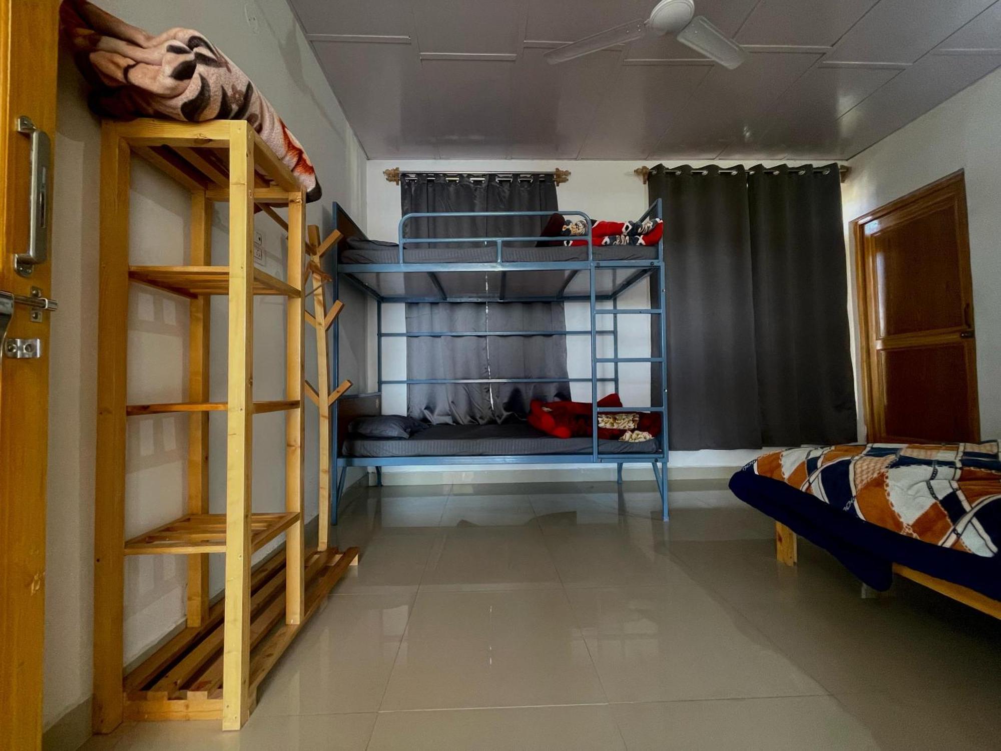 Bir Nest Hostel Экстерьер фото